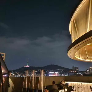 몬드리안서울이태원 프리빌리지 바 리뷰 사진