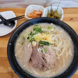 한창희 천하일면 사진