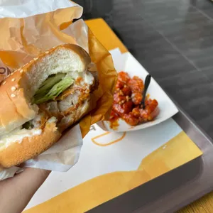 맘스터치 사진