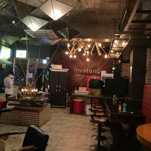 머스탱 리뷰 사진