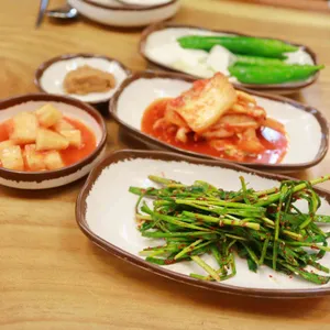 지리산삼계탕 사진