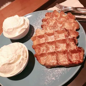 와플앨리 리뷰 사진