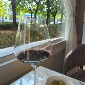 와인룩 와인샵 대표 사진