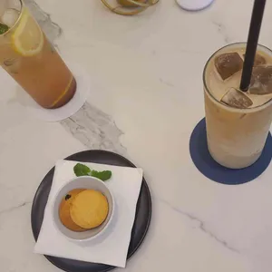 블루더카페 리뷰 사진