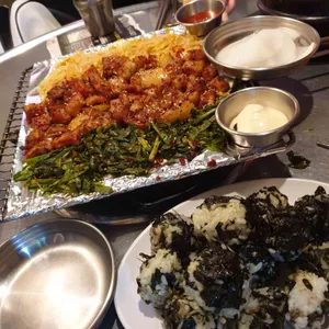 꼼주 사진