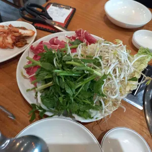 담은샤브칼국수 사진
