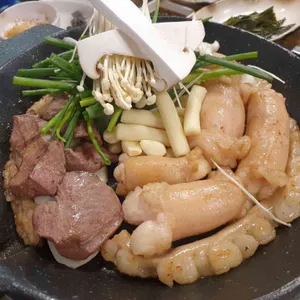 황소돌양곱창 사진