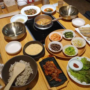 봄이보리밥 사진