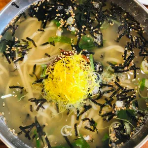 장미칼국수 사진
