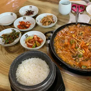 항아리집 사진
