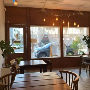 카페 디모라 리뷰 사진