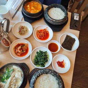 김씨네돌솥밥순두부 리뷰 사진
