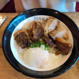마카나이 사진