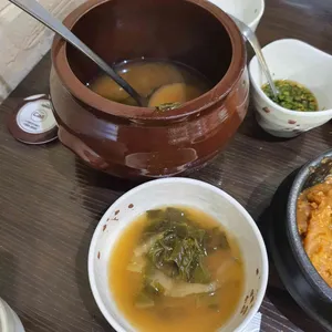 매화곤드레밥 사진