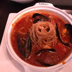 르브와 사진