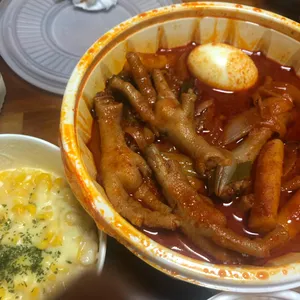 크라운닭발 사진