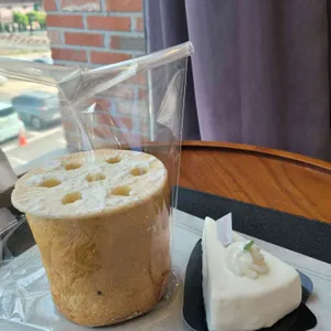 오핀 베이커리 리뷰 사진