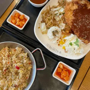 홍익돈까스 사진