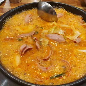 엉클부대찌개 사진