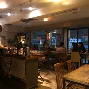 카페사흘 리뷰 사진