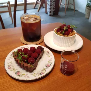 작당모의 리뷰 사진