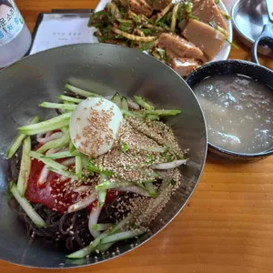 파로호 백가네 칡냉면 사진