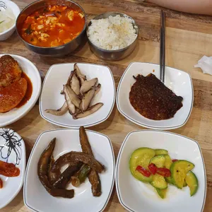 맘스식당 사진