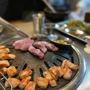 두툼한고깃집 대표 사진