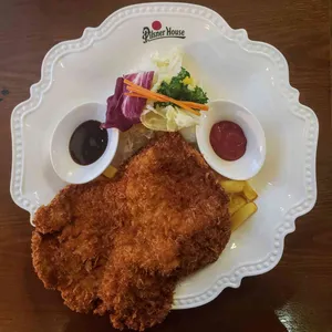 필스너하우스 사진