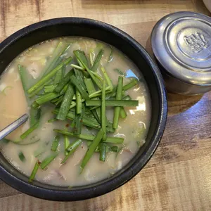 쌍둥이 수육국밥 사진
