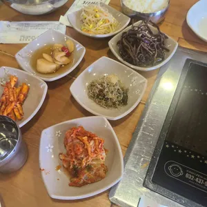돌집식당 리뷰 사진