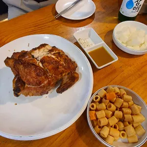 참나무 닭나라 사진