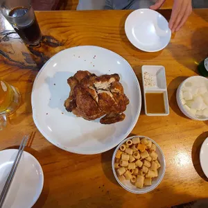 참나무 닭나라 사진