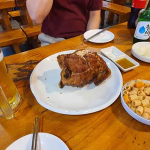 참나무 닭나라 사진