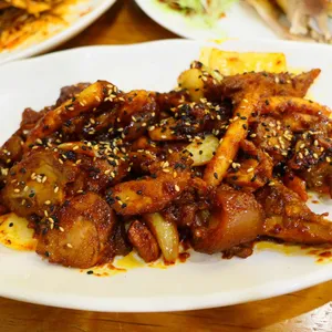 철없는족발 사진