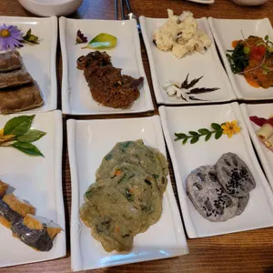 메주꽃 리뷰 사진