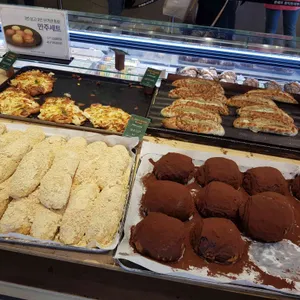 윤쉐프 정직한제빵소 리뷰 사진