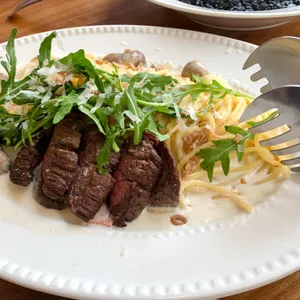 아메리칸테이블 사진