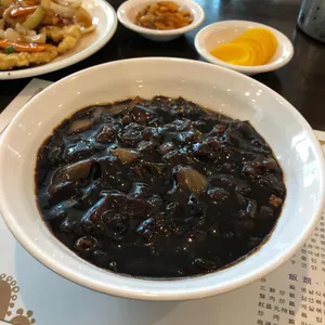 홍성원 사진
