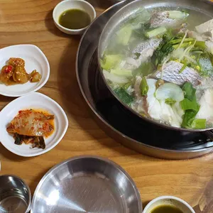 용인정 사진