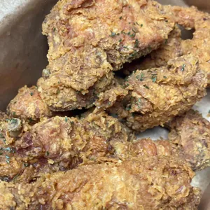 자담치킨 사진