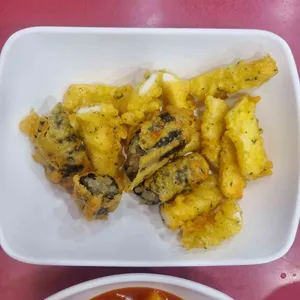 감탄떡볶이 사진