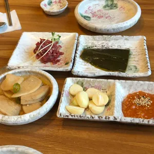 육시락 사진