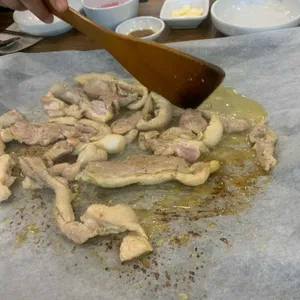 황금유황오리한오리 사진
