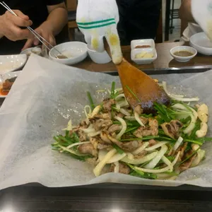 황금유황오리한오리 사진