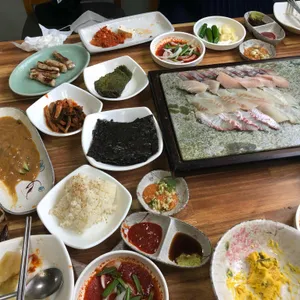 사방팔방 사진