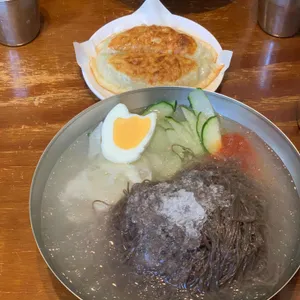 산까치냉면 사진