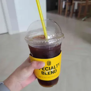 컴포즈커피 사진