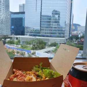 샐러디 리뷰 사진