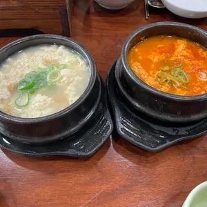 두리원 손두부 사진